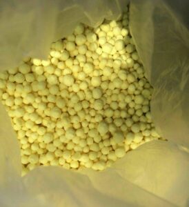 sulphur granular yellow pellets