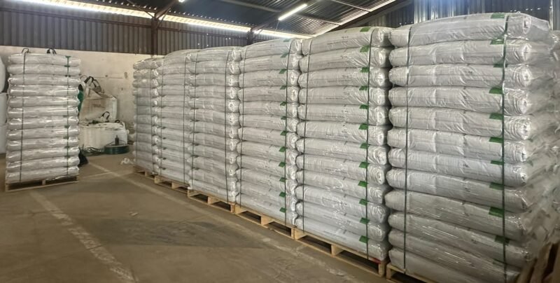 Bulk vermiculite for feed manufacturers and premix producers